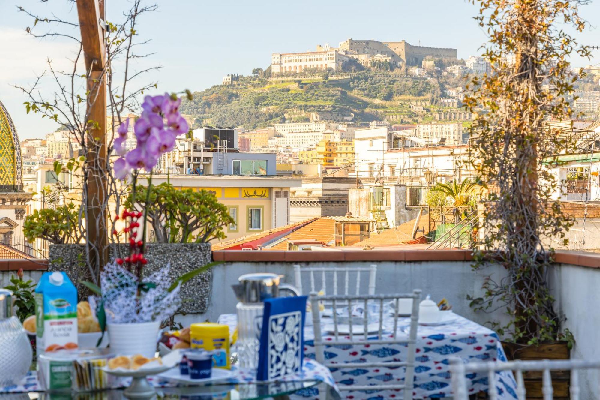 La Casa Di Bruno Napoli Bed & Breakfast Dış mekan fotoğraf